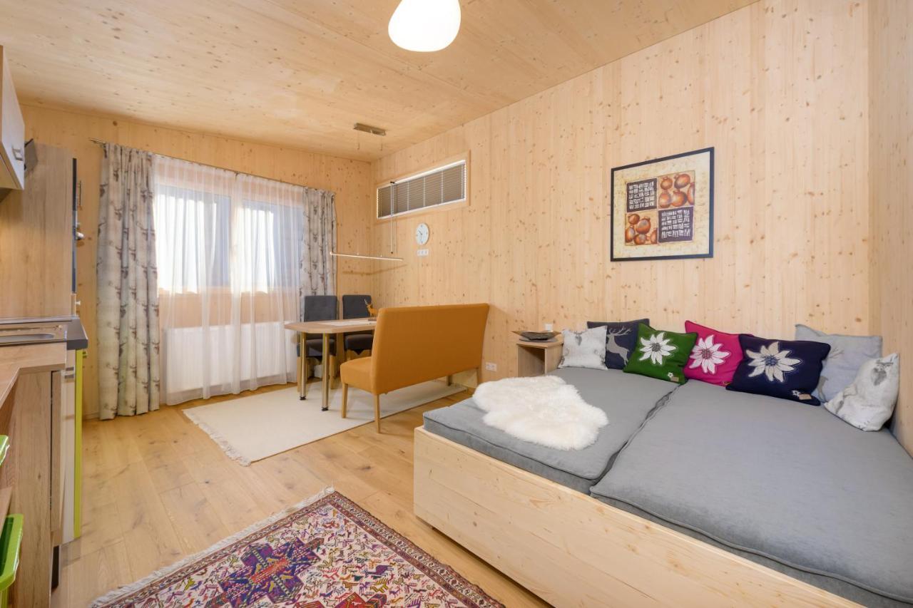 Appartement - Vollholz Studio Im Zentrum Von Flachau Esterno foto